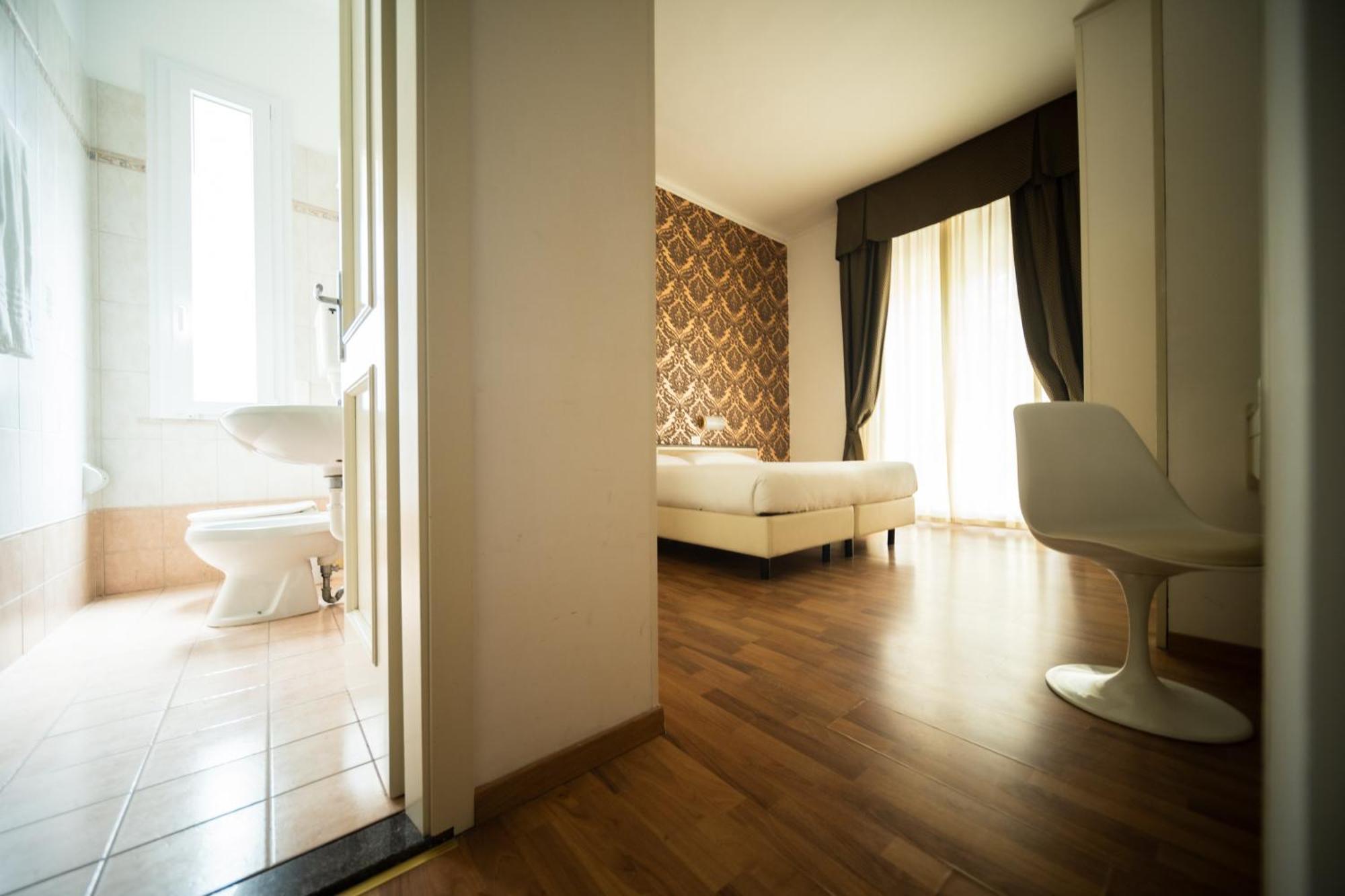 Hotel Rosabianca Rimini Kültér fotó