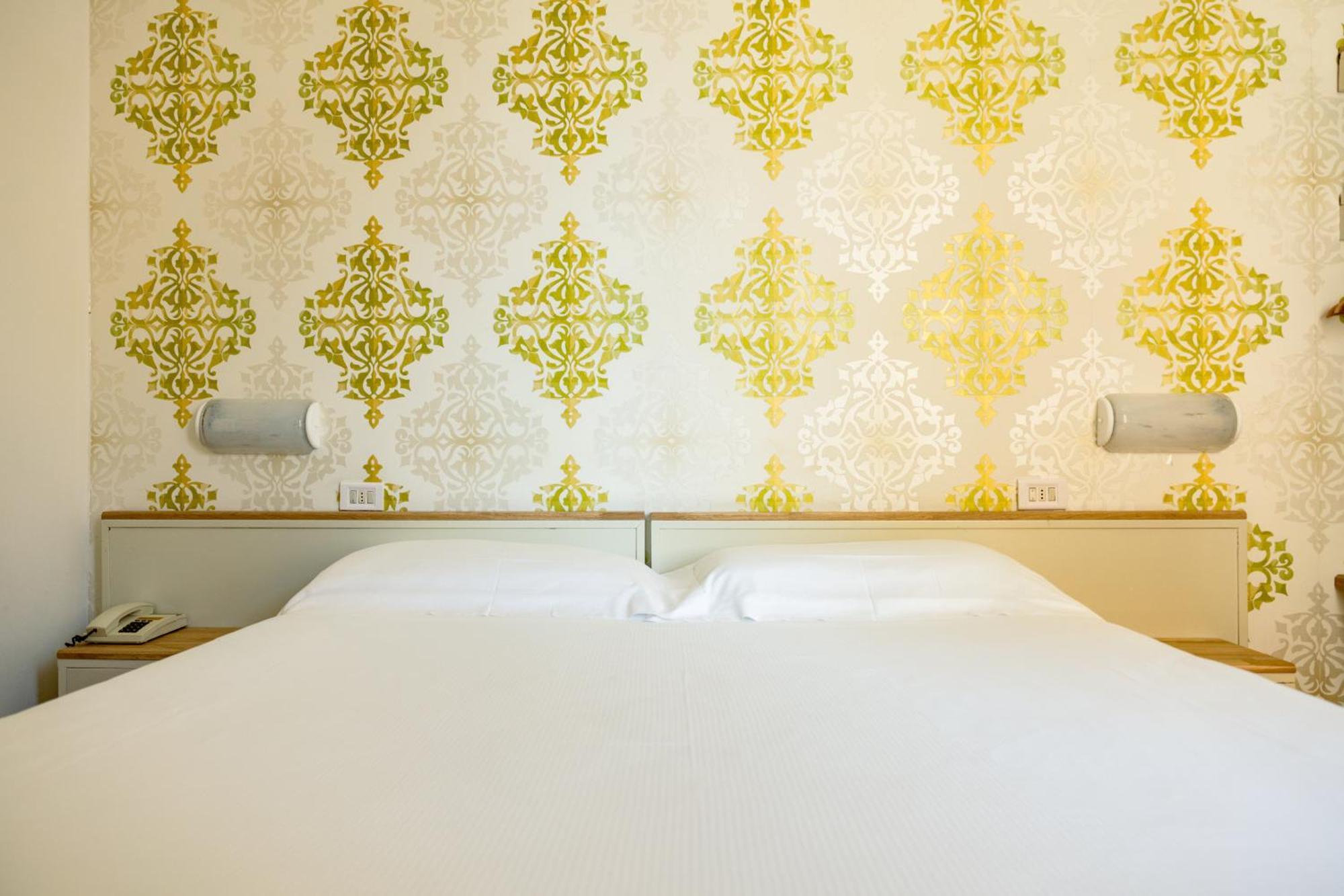 Hotel Rosabianca Rimini Kültér fotó
