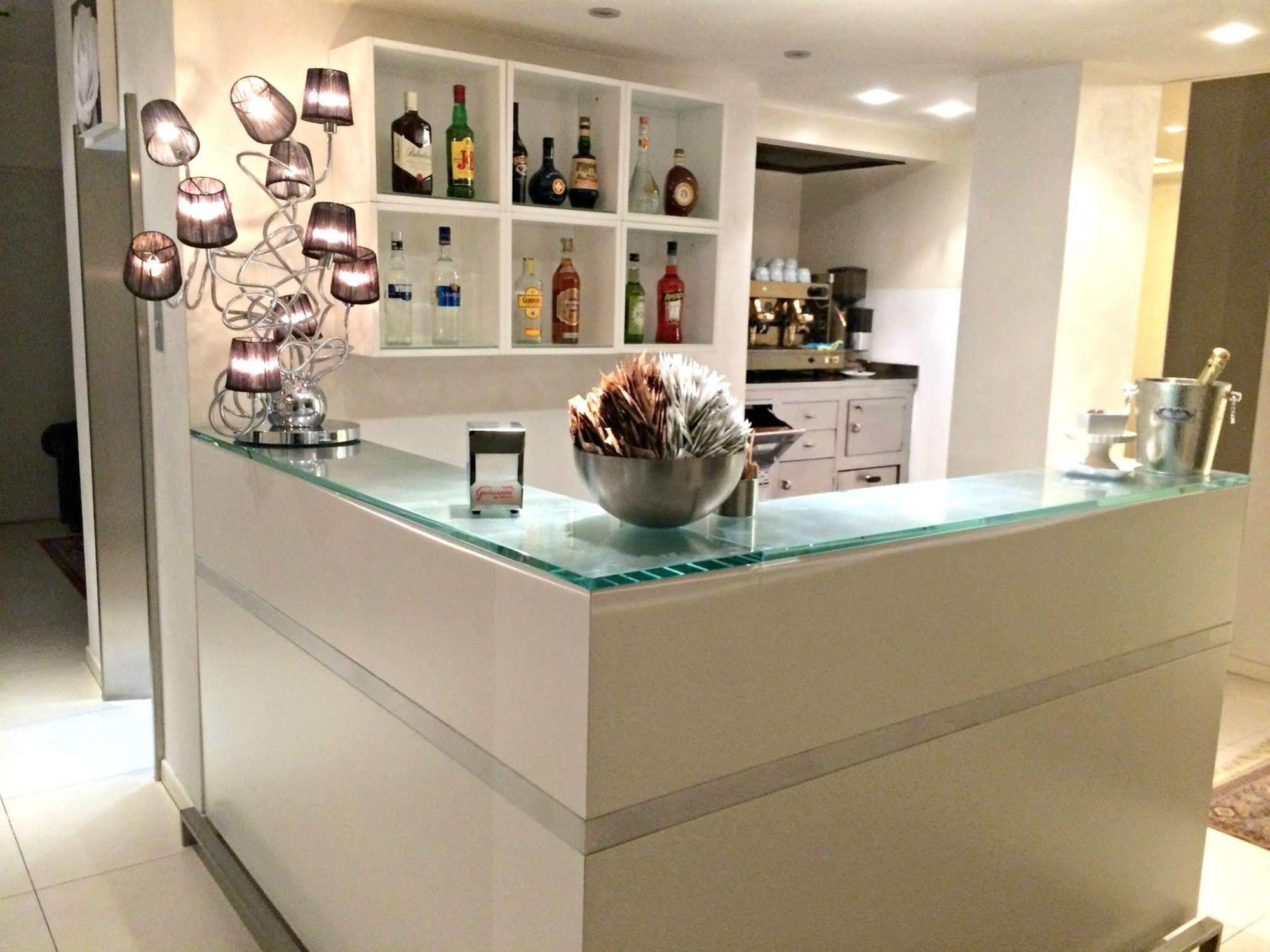 Hotel Rosabianca Rimini Kültér fotó